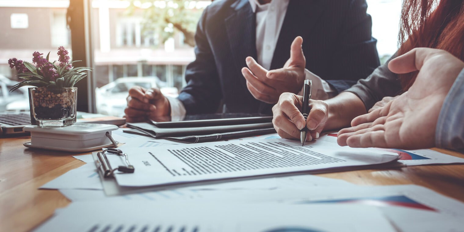 Why Fractional CMO Services Are Replacing Traditional Marketing Agencies